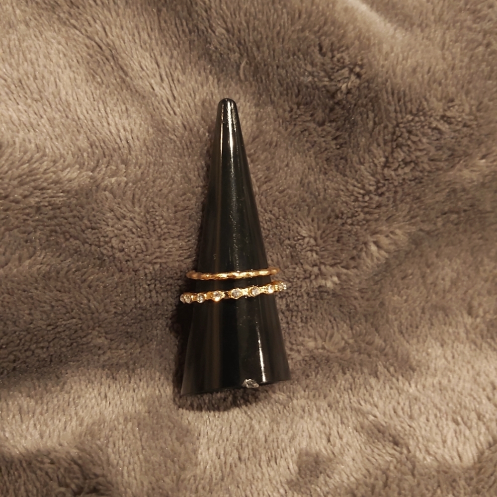 NWOT Gold 2 ring set